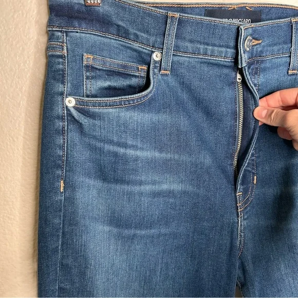 NWT Veronica Beard Beverly Skinny Flare High Rise jean in Bright Blue 31 - Picture 4 of 14